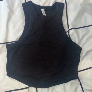 LULULEMON Black crop top